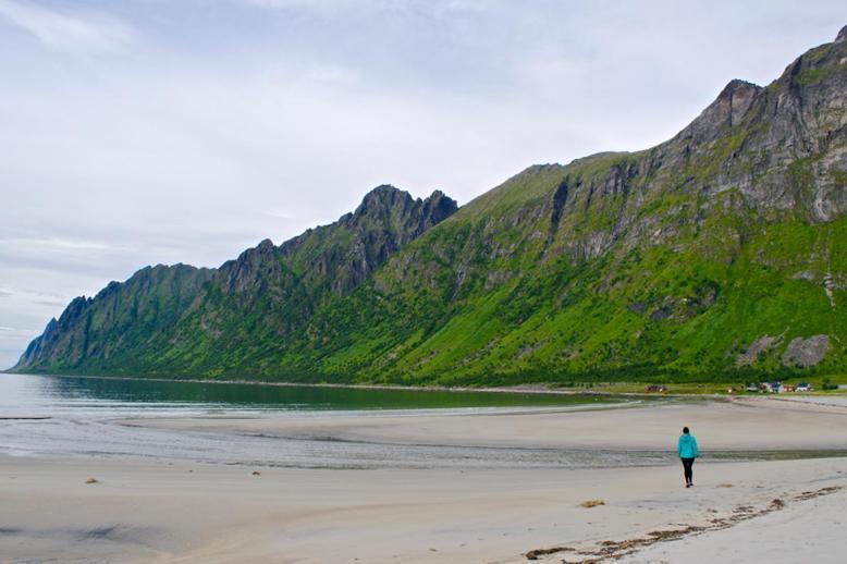 Вилла Mountain Dream House Gryllefjord Экстерьер фото